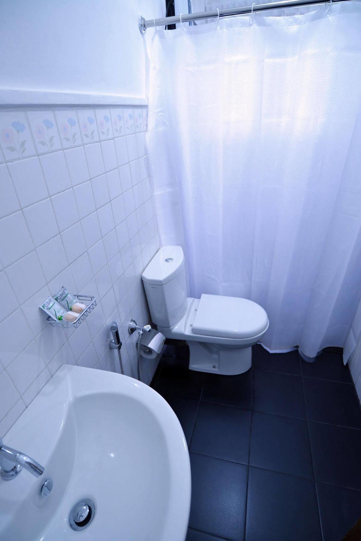 Pearl House Otel Kandy Dış mekan fotoğraf